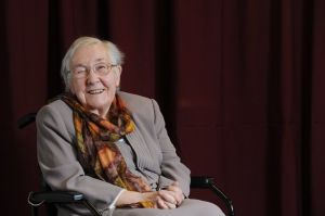 Elaine Morgan, dead at age 92.