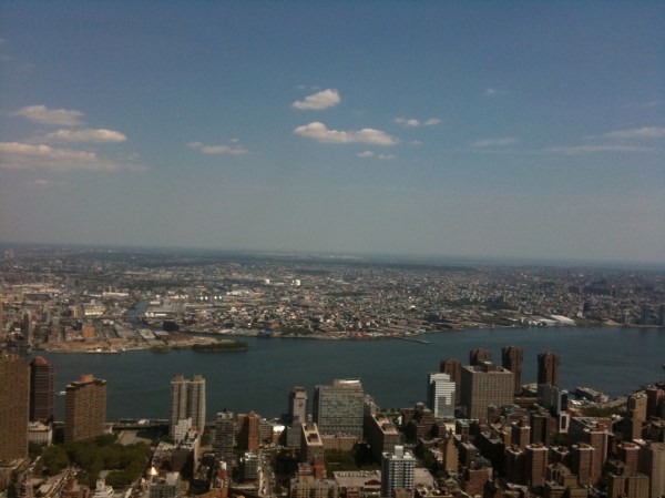 NYCEastRiverfromEmpire